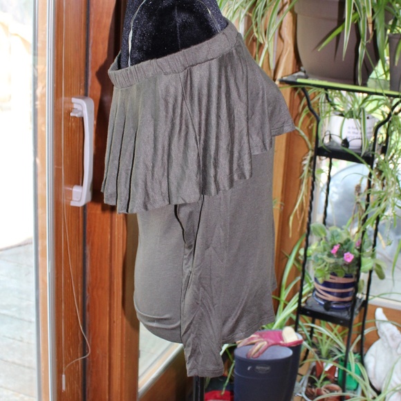 Active USA off shoulder top NWOT Size Large - Picture 3 of 5